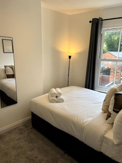 Central Chic 3 Bed, Great Location Winchester Dış mekan fotoğraf
