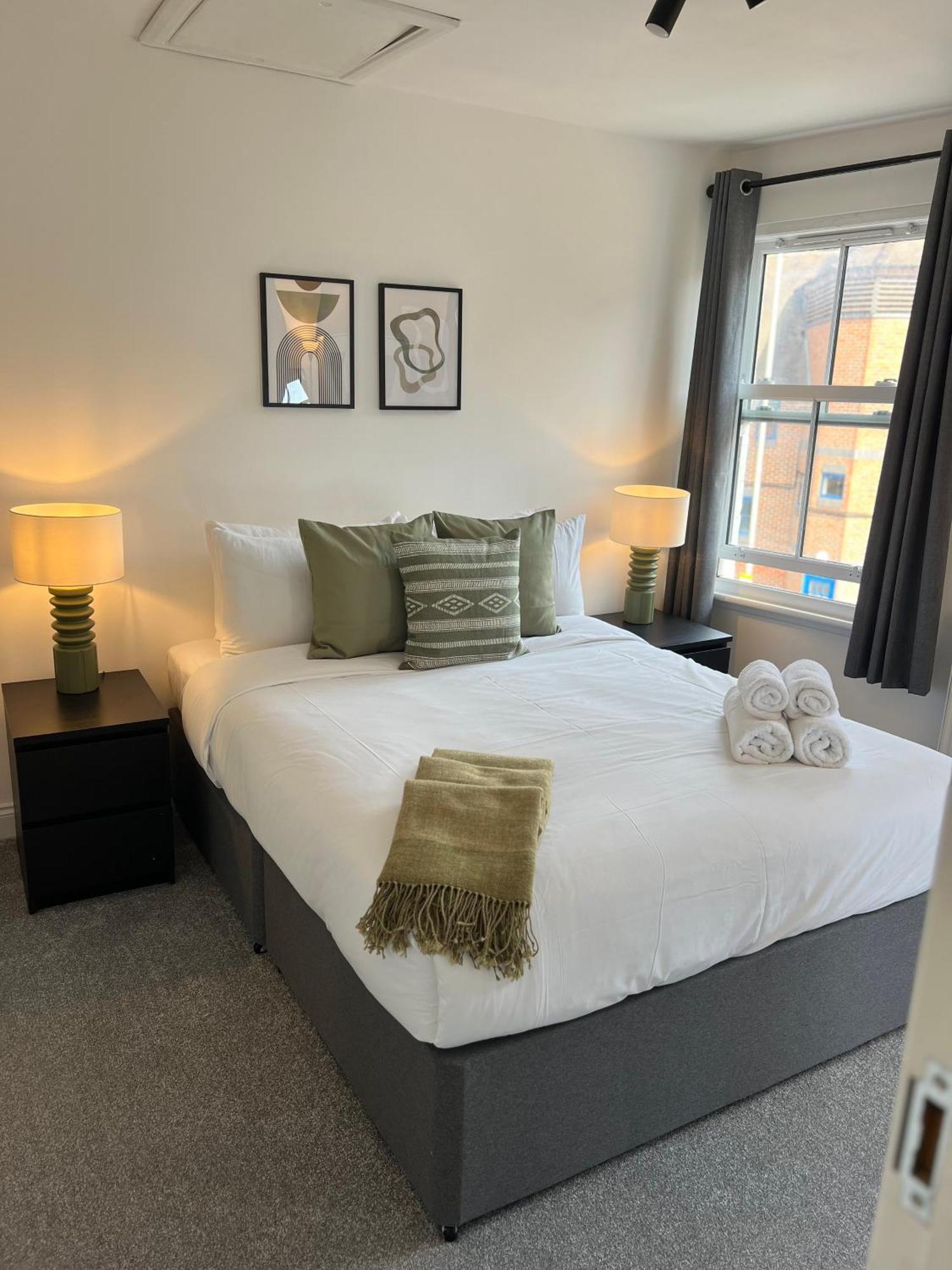 Central Chic 3 Bed, Great Location Winchester Dış mekan fotoğraf