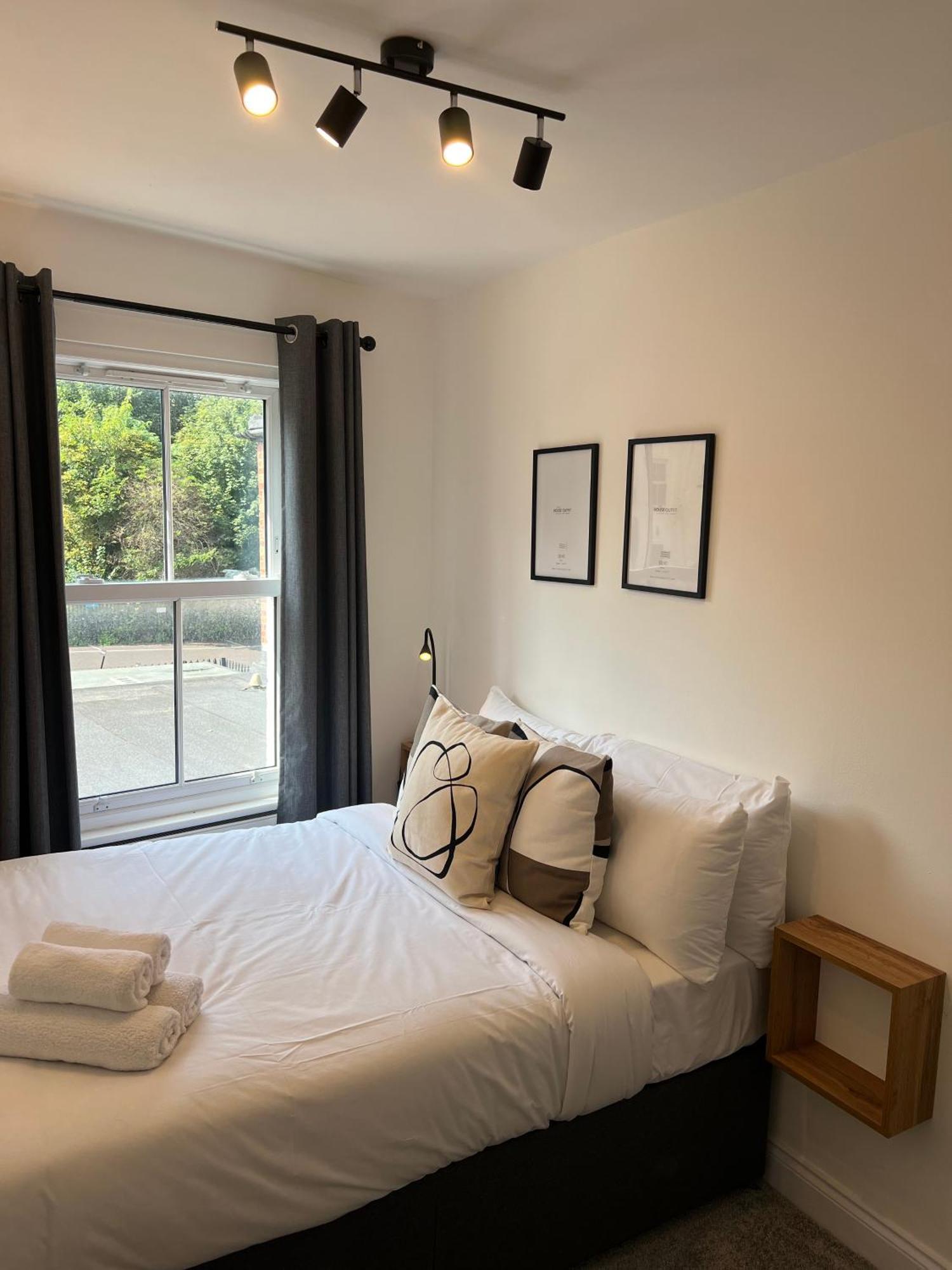 Central Chic 3 Bed, Great Location Winchester Dış mekan fotoğraf
