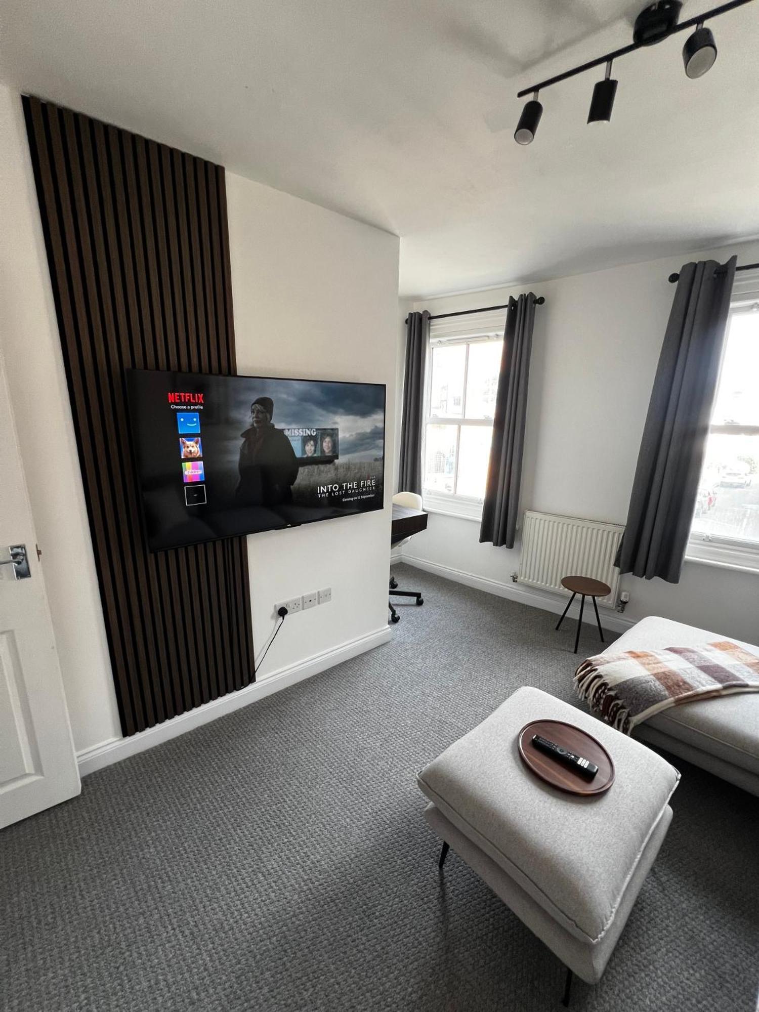 Central Chic 3 Bed, Great Location Winchester Dış mekan fotoğraf